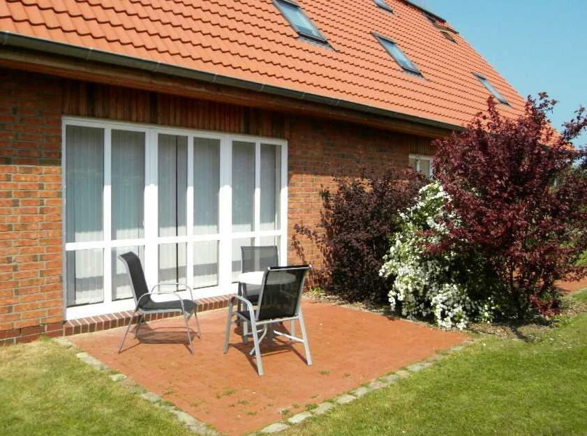 Ferienwohnungen Hass - Haus 1 Fehmarn Exterior photo